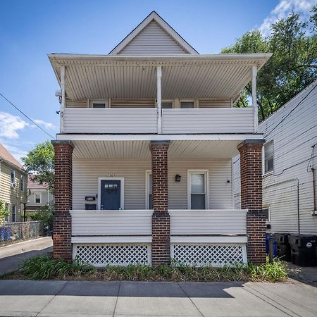 Mid-Century Modern Retreat In Little Italy Διαμέρισμα Κλίβελαντ Εξωτερικό φωτογραφία