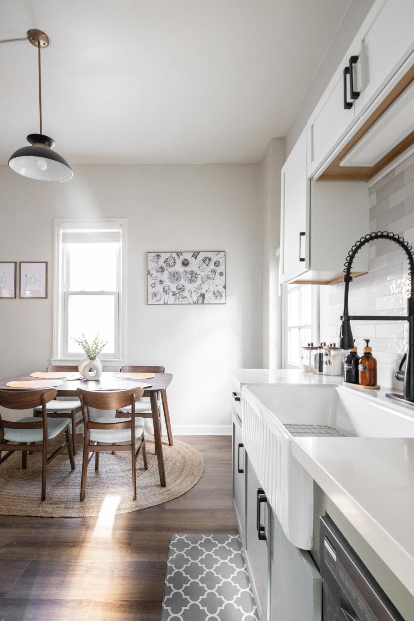 Mid-Century Modern Retreat In Little Italy Διαμέρισμα Κλίβελαντ Εξωτερικό φωτογραφία