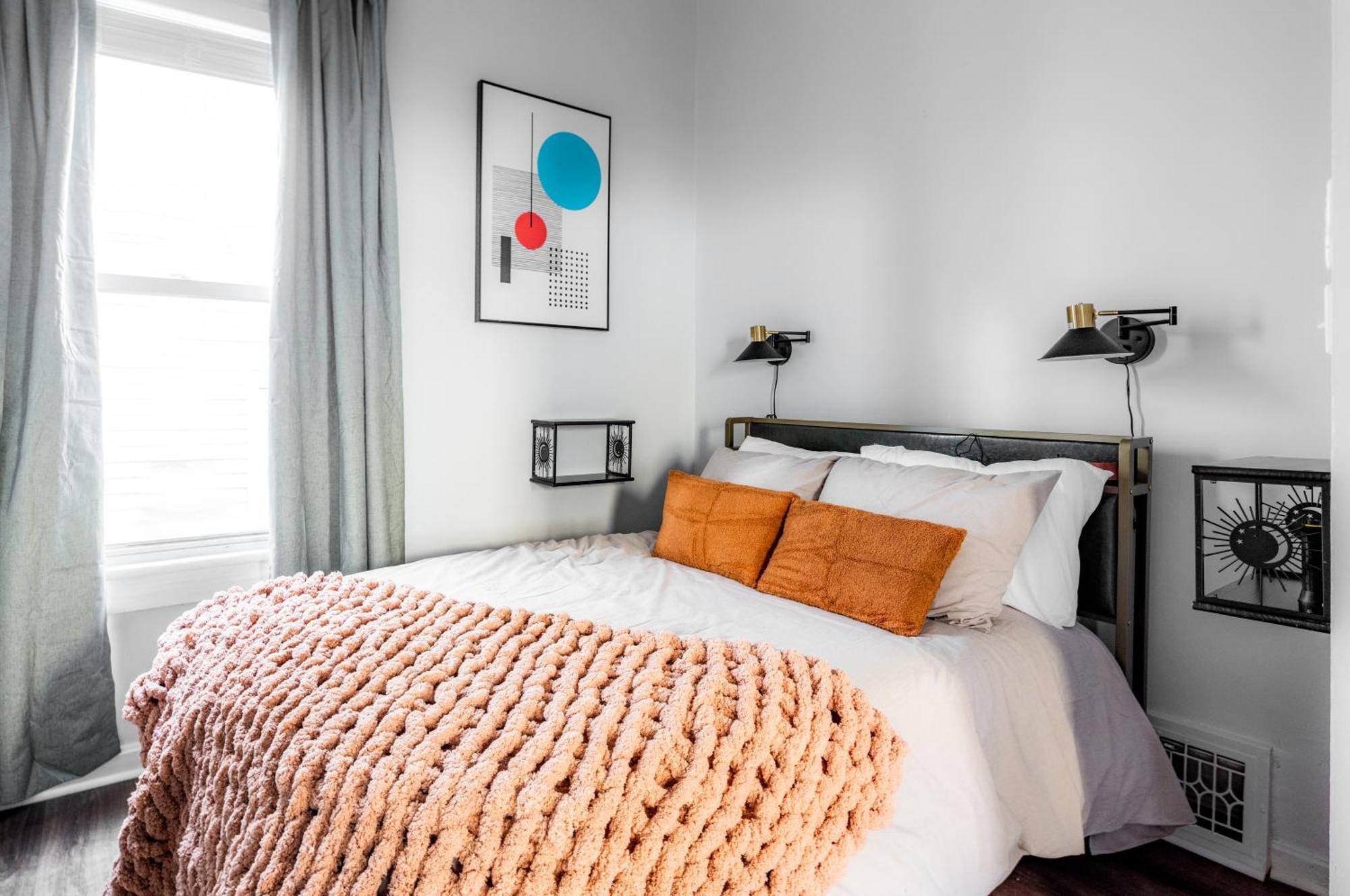 Mid-Century Modern Retreat In Little Italy Διαμέρισμα Κλίβελαντ Εξωτερικό φωτογραφία